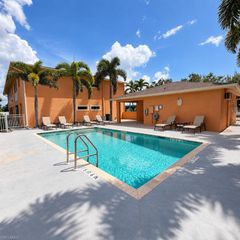 1117 SW 48th TER 5, Cape Coral, FL 33914