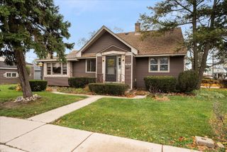 2618 Hawthorne Street, Franklin Park, IL 60131
