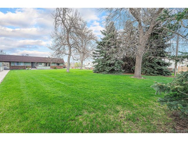 8870 W Jewell Ave 11, Lakewood, CO 80232