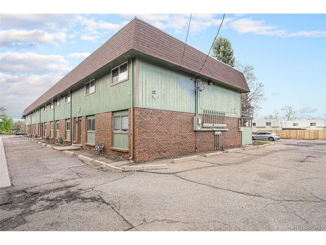 8870 W Jewell Ave 11, Lakewood, CO 80232