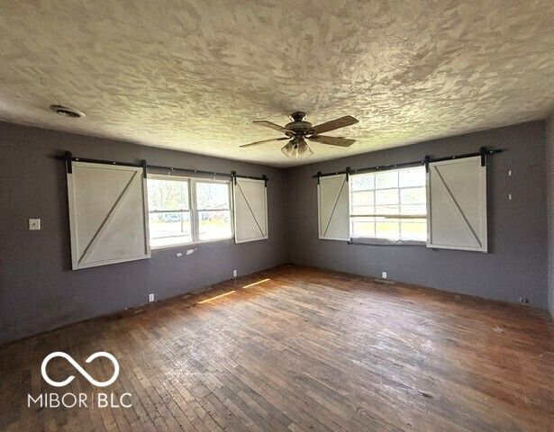 213 N Posey Street, Windfall, IN 46076