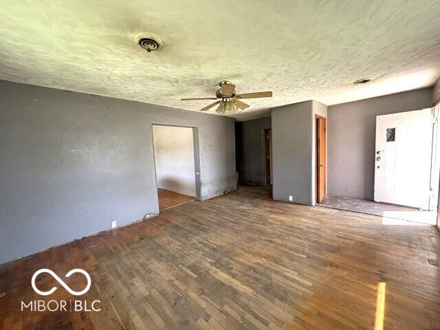 213 N Posey Street, Windfall, IN 46076