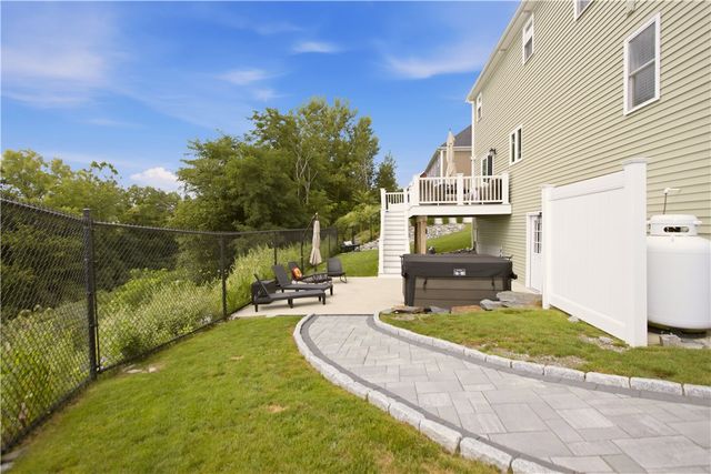 459 Louise Street, Woonsocket, RI 02895