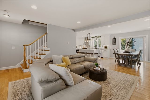459 Louise Street, Woonsocket, RI 02895
