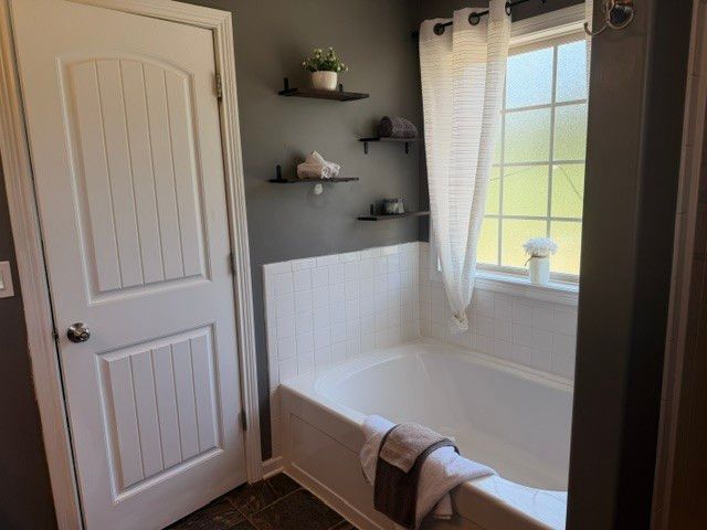 1312 Morstead Dr, Clarksville, TN 37042