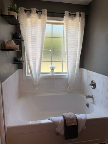 1312 Morstead Dr, Clarksville, TN 37042