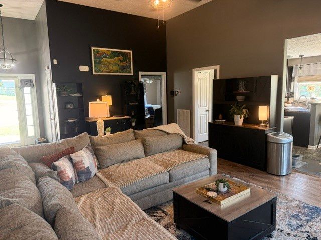 1312 Morstead Dr, Clarksville, TN 37042