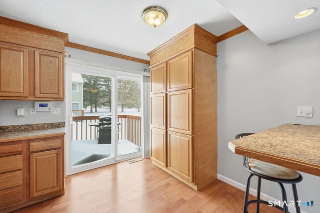 16 Seymour Road 2H, East Granby, CT 06026