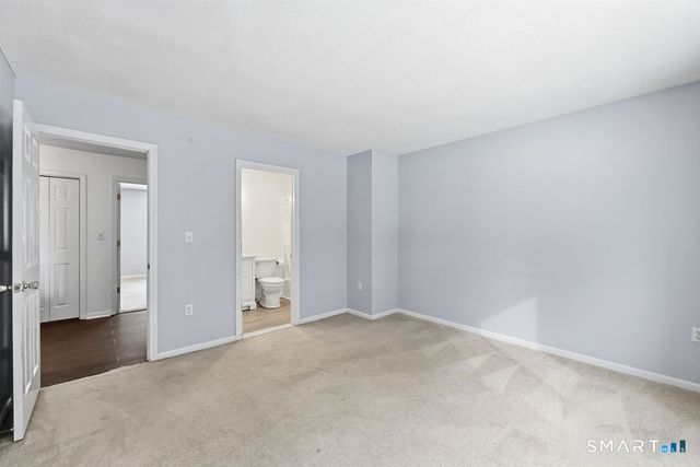 16 Seymour Road 2H, East Granby, CT 06026