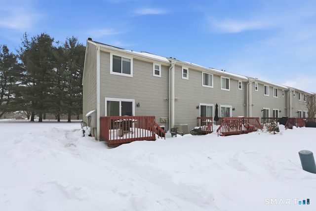 16 Seymour Road 2H, East Granby, CT 06026