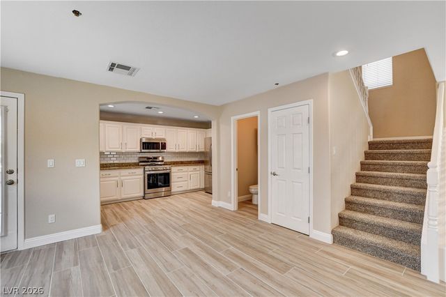 8940 Jaquita Avenue, Las Vegas, NV 89149