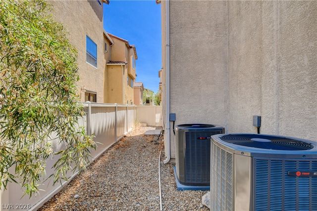 8940 Jaquita Avenue, Las Vegas, NV 89149