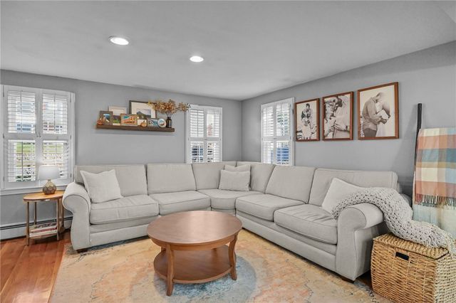 38 Angela Avenue, Cranston, RI 02921