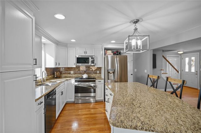 38 Angela Avenue, Cranston, RI 02921