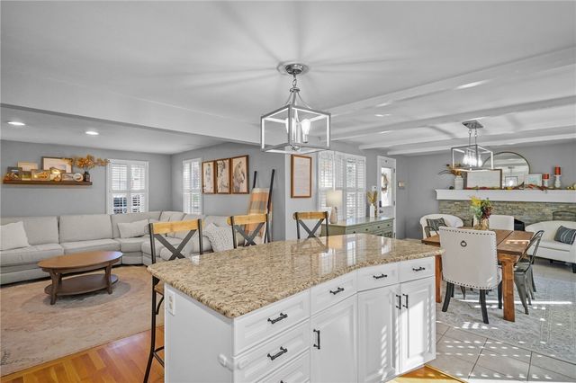 38 Angela Avenue, Cranston, RI 02921