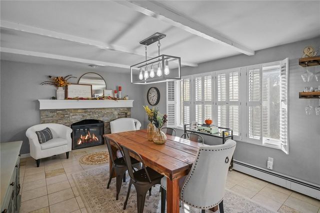 38 Angela Avenue, Cranston, RI 02921