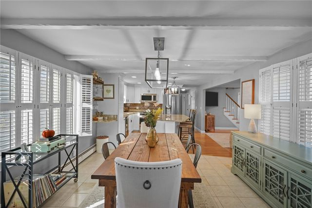 38 Angela Avenue, Cranston, RI 02921