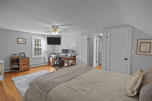 38 Angela Avenue, Cranston, RI 02921