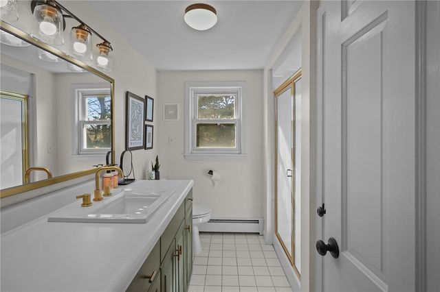 38 Angela Avenue, Cranston, RI 02921