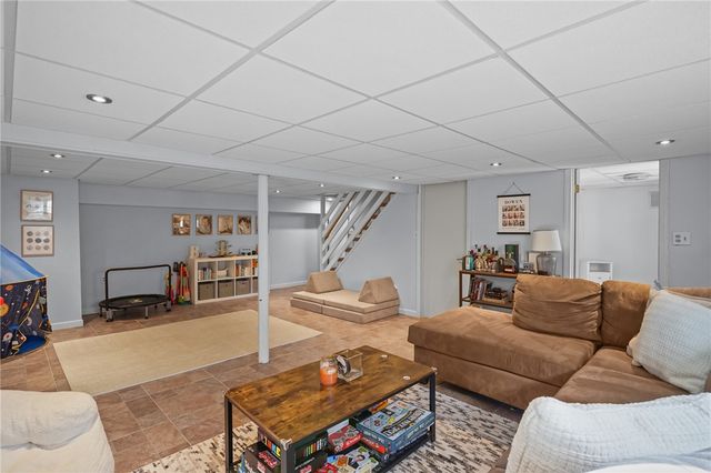 38 Angela Avenue, Cranston, RI 02921