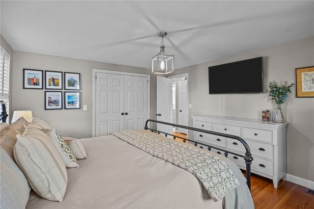 38 Angela Avenue, Cranston, RI 02921