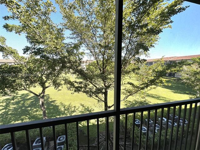 12551 SW 16th Ct 310C, Pembroke Pines, FL 33027