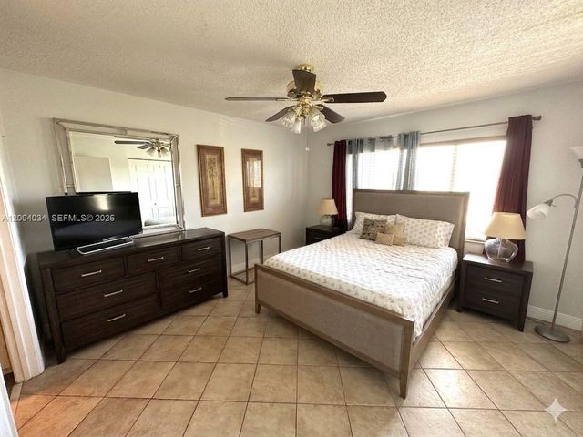 12551 SW 16th Ct 310C, Pembroke Pines, FL 33027
