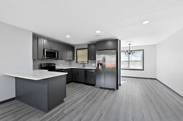4406 Edison Street, Houston, TX 77009
