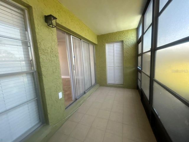 4901 ONYX LANE 102, New Port Richey, FL 34652