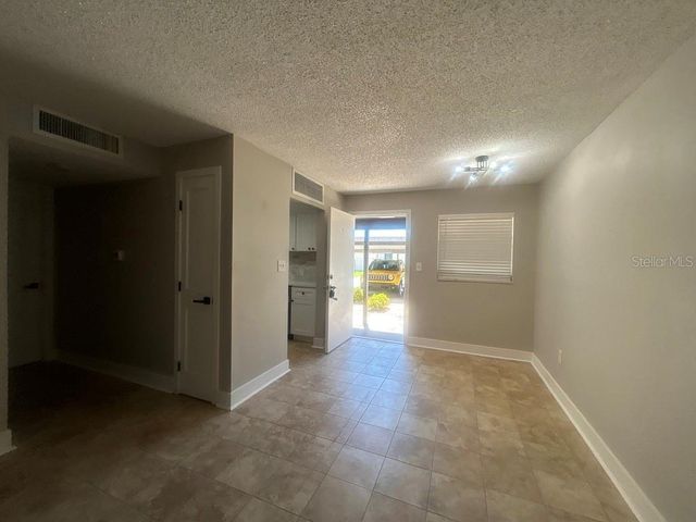 4901 ONYX LANE 102, New Port Richey, FL 34652