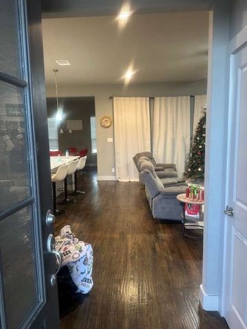 5211 County Road 3228, Lone Oak, TX 75453