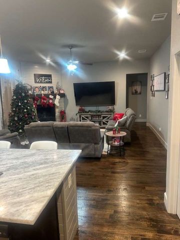 5211 County Road 3228, Lone Oak, TX 75453