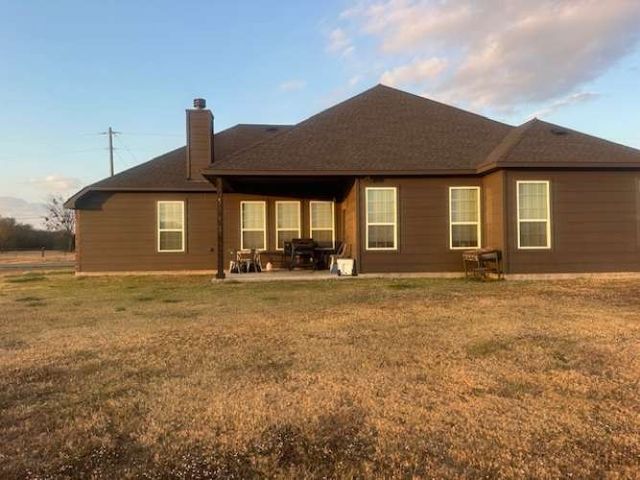 5211 County Road 3228, Lone Oak, TX 75453