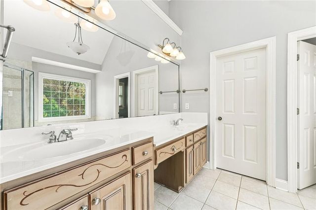 2090 Misty Oaks Drive, Buford, GA 30519