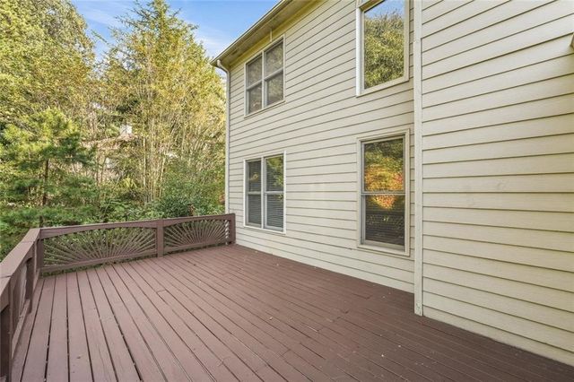 2090 Misty Oaks Drive, Buford, GA 30519