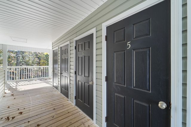 805 E Marymont Lane, Charleston, SC 29414