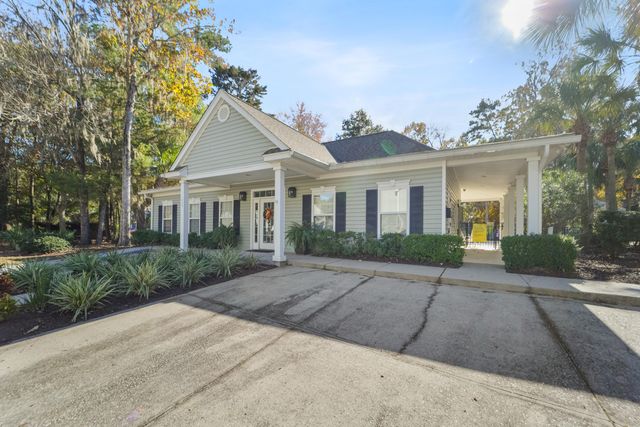 805 E Marymont Lane, Charleston, SC 29414