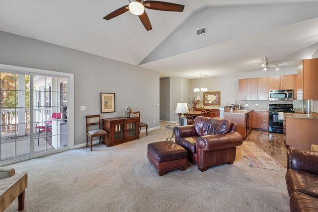 805 E Marymont Lane, Charleston, SC 29414