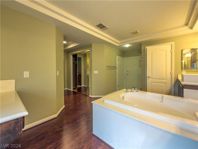 3069 Regal Cove Street, Las Vegas, NV 89117