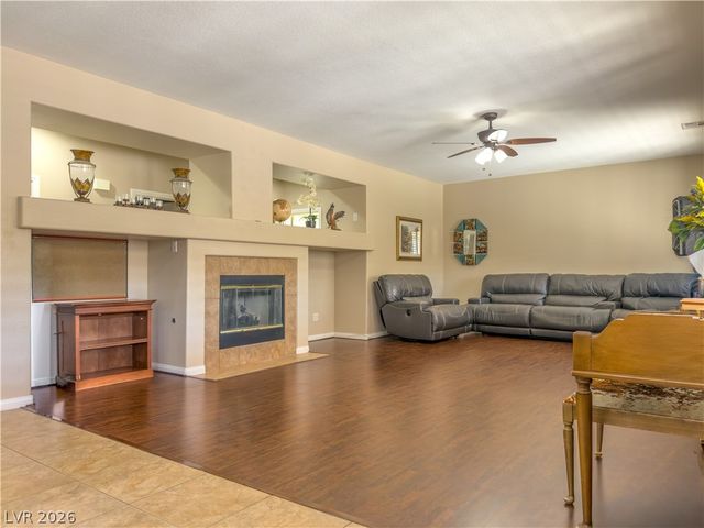 3069 Regal Cove Street, Las Vegas, NV 89117