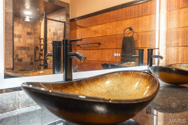 807 County Road 6410, Salem, MO 65560