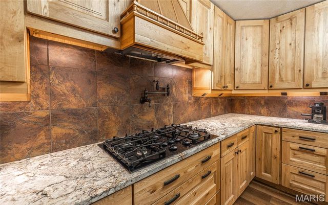 807 County Road 6410, Salem, MO 65560