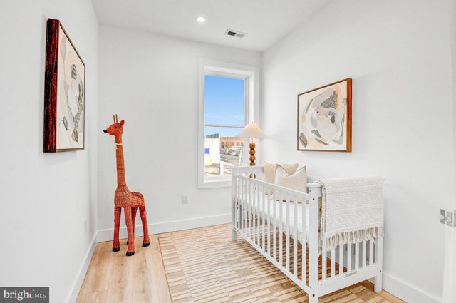 517 FLORIDA AVE NE, Washington, DC 20002