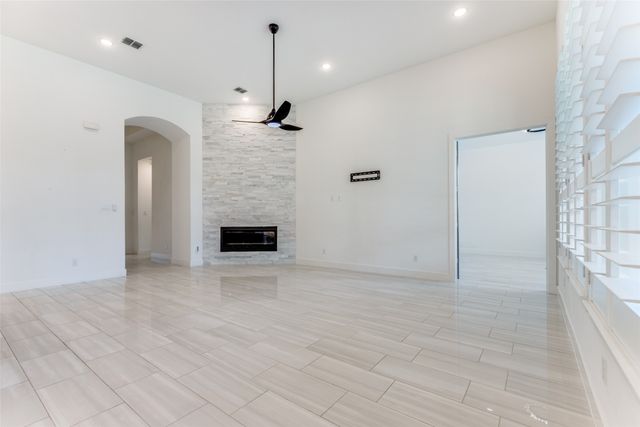 7823 Hoxie Lane, Frisco, TX 75035