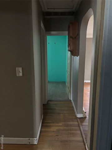 3413 Churchill Avenue, Flint, MI 48506