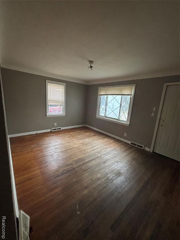 3413 Churchill Avenue, Flint, MI 48506