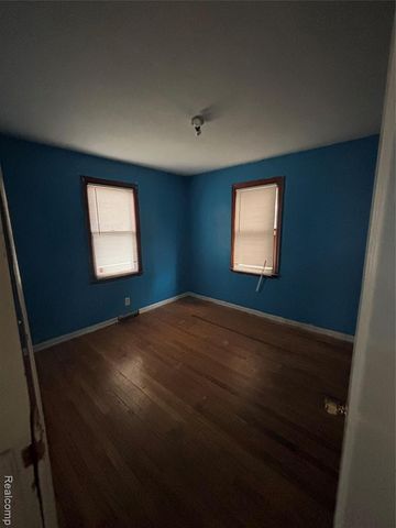 3413 Churchill Avenue, Flint, MI 48506