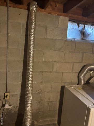 3413 Churchill Avenue, Flint, MI 48506