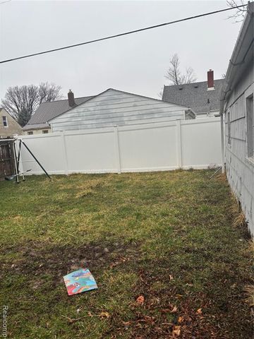 3413 Churchill Avenue, Flint, MI 48506