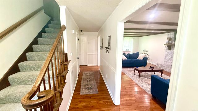 17 Laver Circle, Little Rock, AR 72210